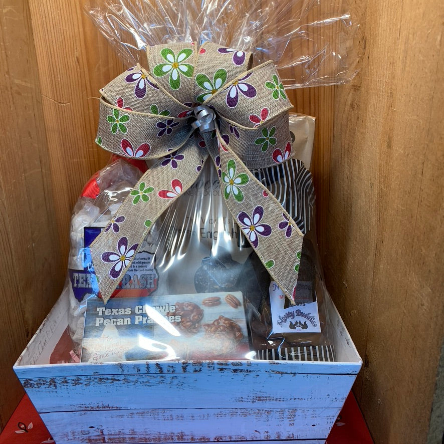 Sweet on Mom Gift Basket – Texas Gourmet Pantry